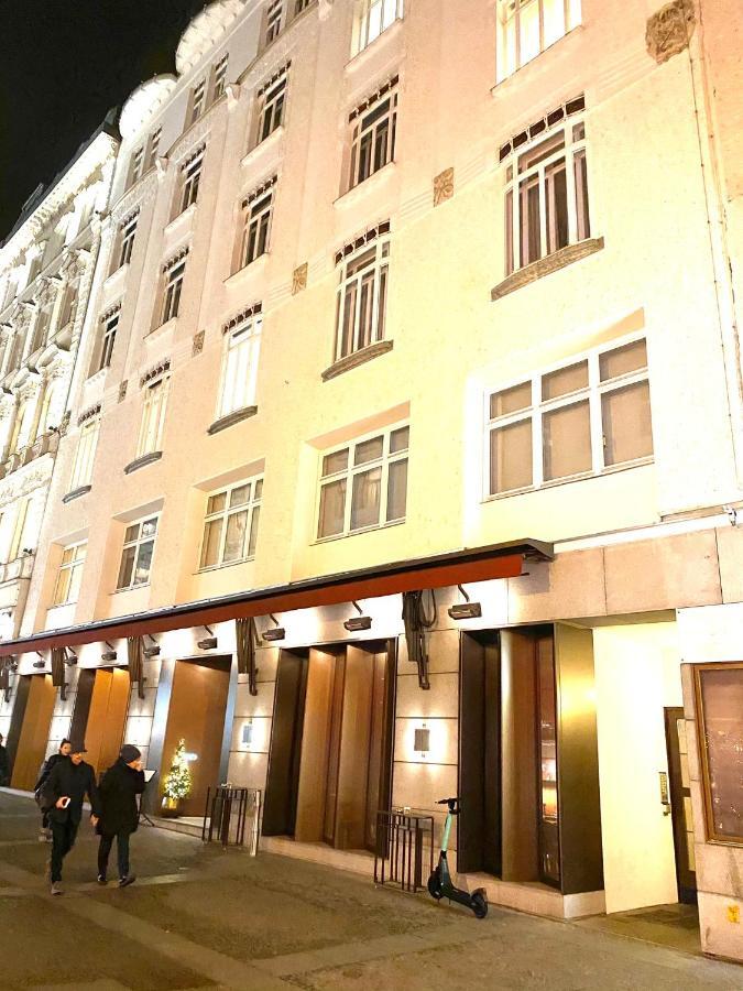 Apartment Opera 1 Wina Bagian luar foto